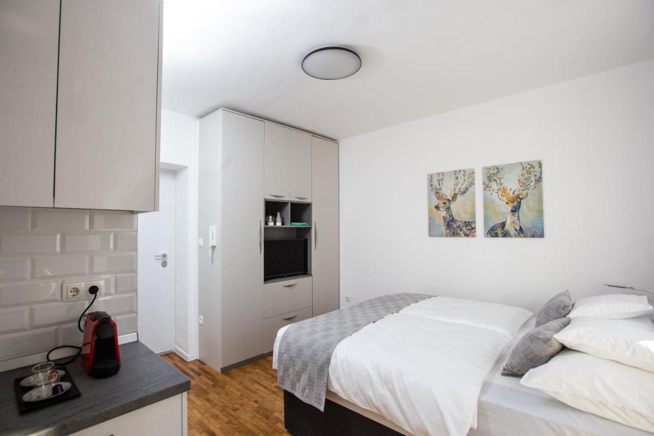 Big Tree Apartment & The Nest Apartment - Free Parking Mostar Buitenkant foto